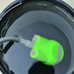 Douchette Autonome Rechargeable AQUA2GO -Palm Soldes Boutique Douchette autonome rechargeable AQUA2GO ARAQUASHOWER 2