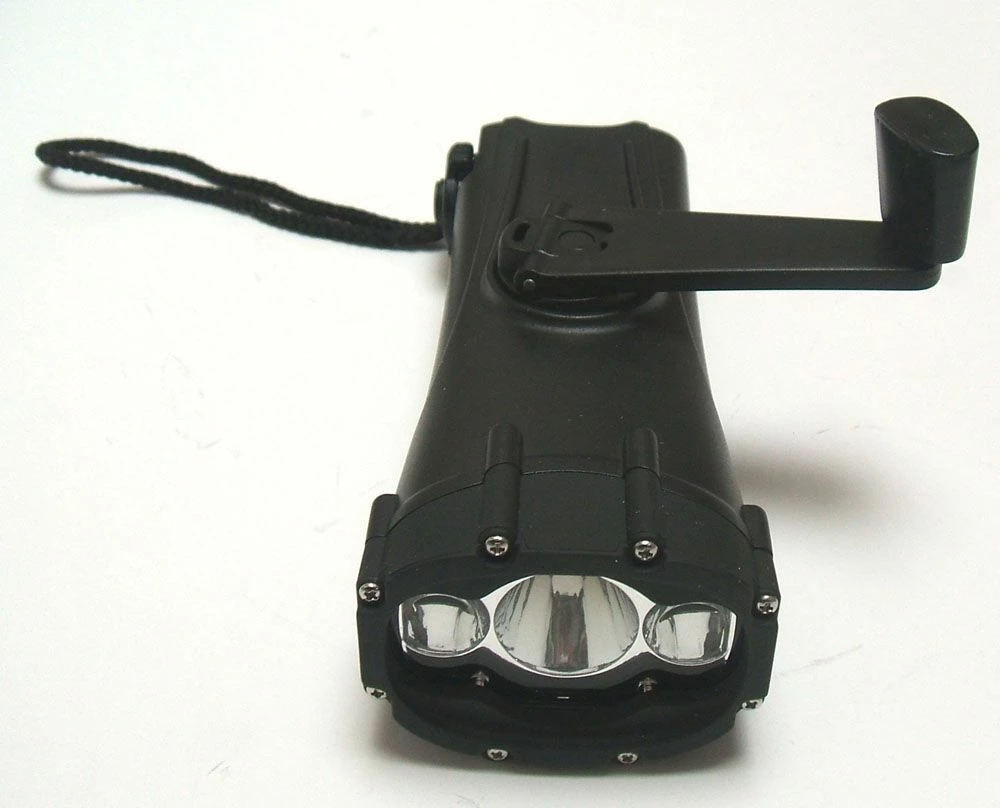 Lampe Dynamo étanche 1W TOPOPLASTIC 3 Lampe Dynamo étanche 1W TOPOPLASTIC – Image 3